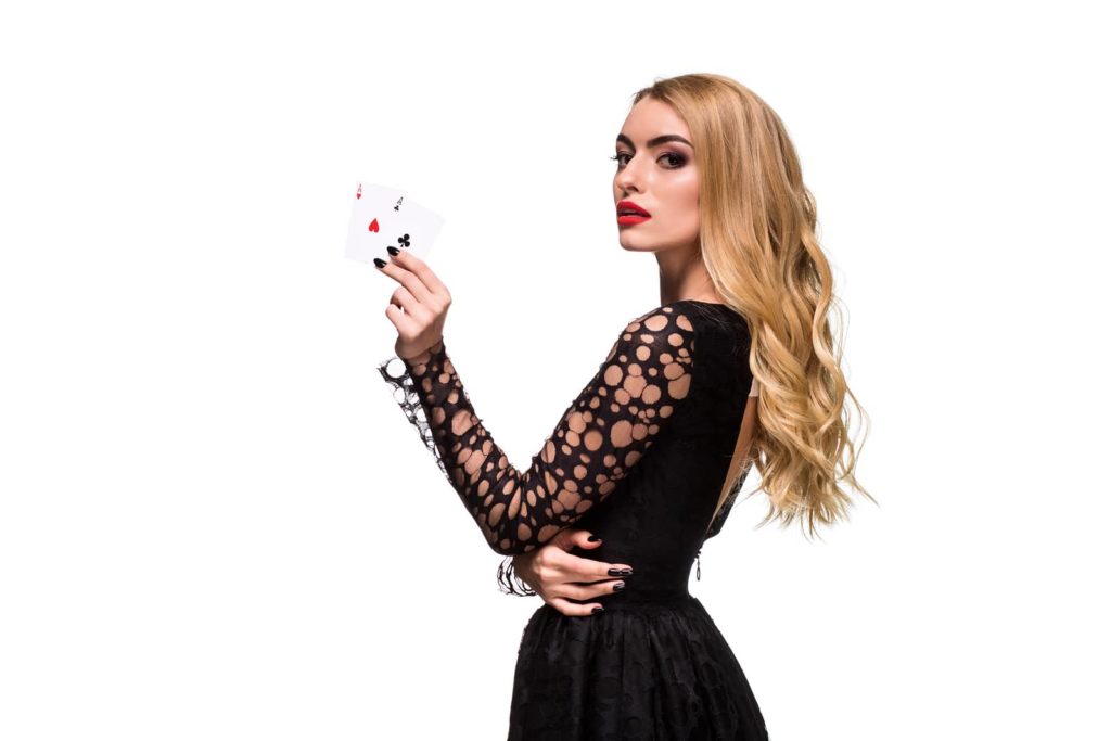 ResizedImage 281.69014084507 320 NWM live casino dealer