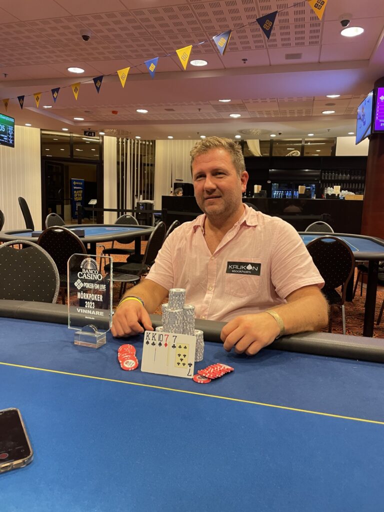 Peter La Terra. Vinnaren av mörkpoker-SM 2023 i Bratislava.